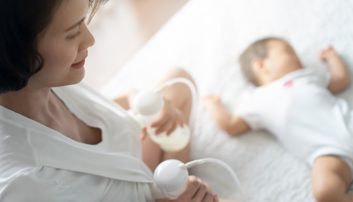 Should You Buy a Breast Pump Before Birth?